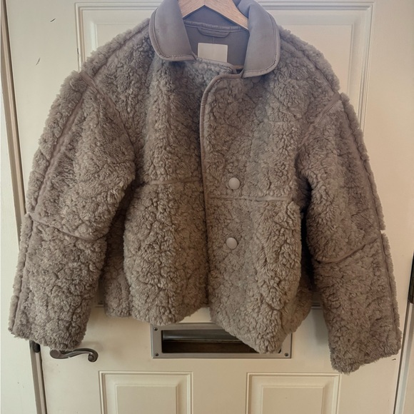 H&M Jackets & Blazers - Cozy Gray Sherpa Jacket